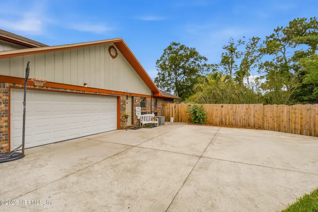 12861 Pine Burr Court Jacksonville FL 32246