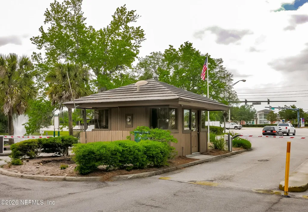 12861 Pine Burr Court Jacksonville FL 32246