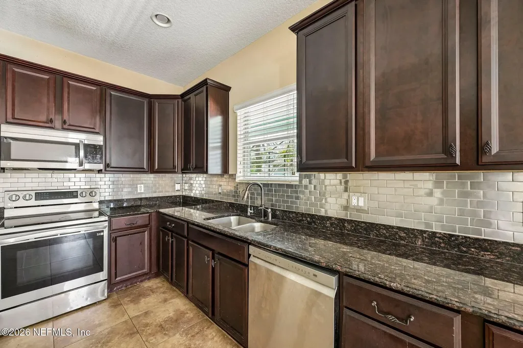 232 Los Caminos Street St. Augustine FL 32095