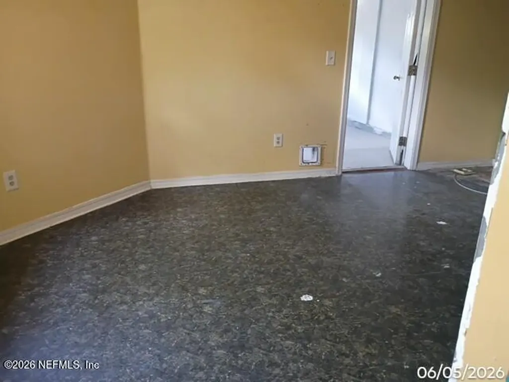 2821 Lantana Lakes Drive E Jacksonville FL 32246