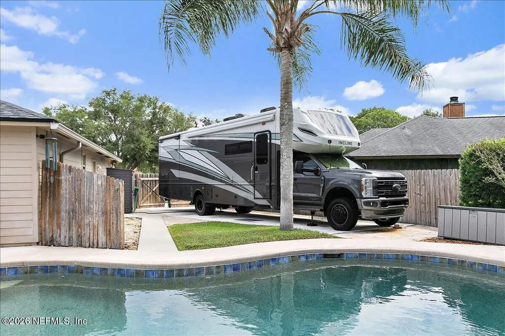4134 Six Gun Court Jacksonville FL 32223