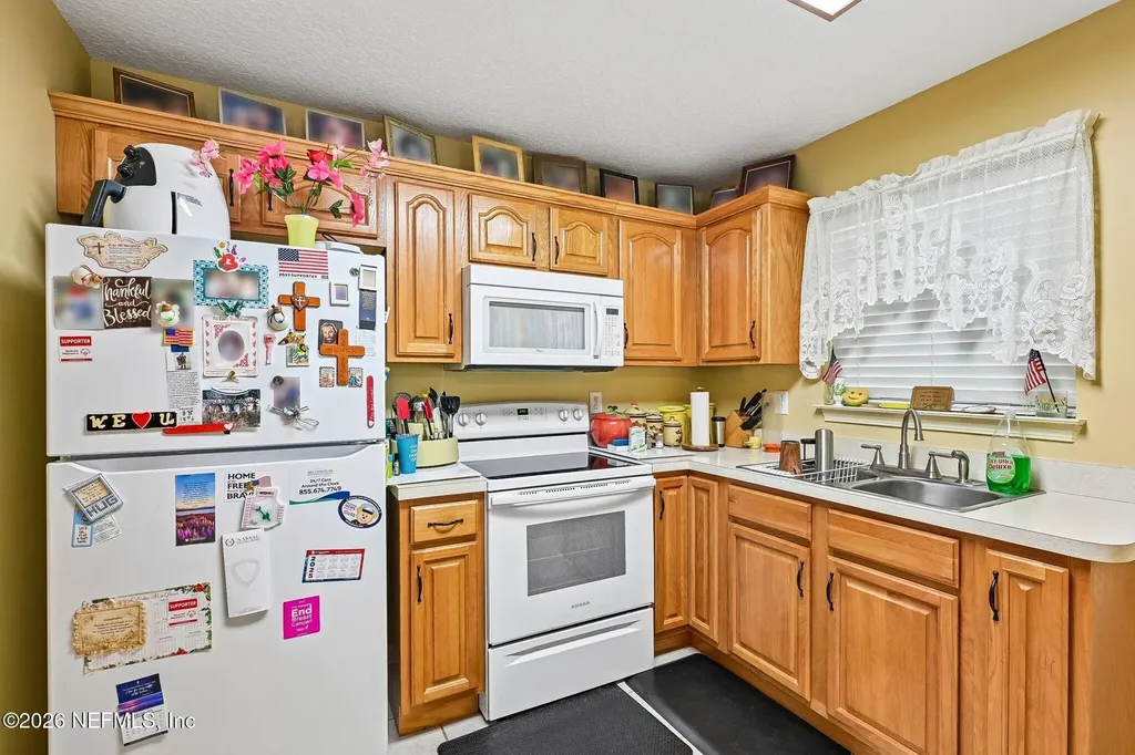 37153 S Pine Street Hilliard FL 32046