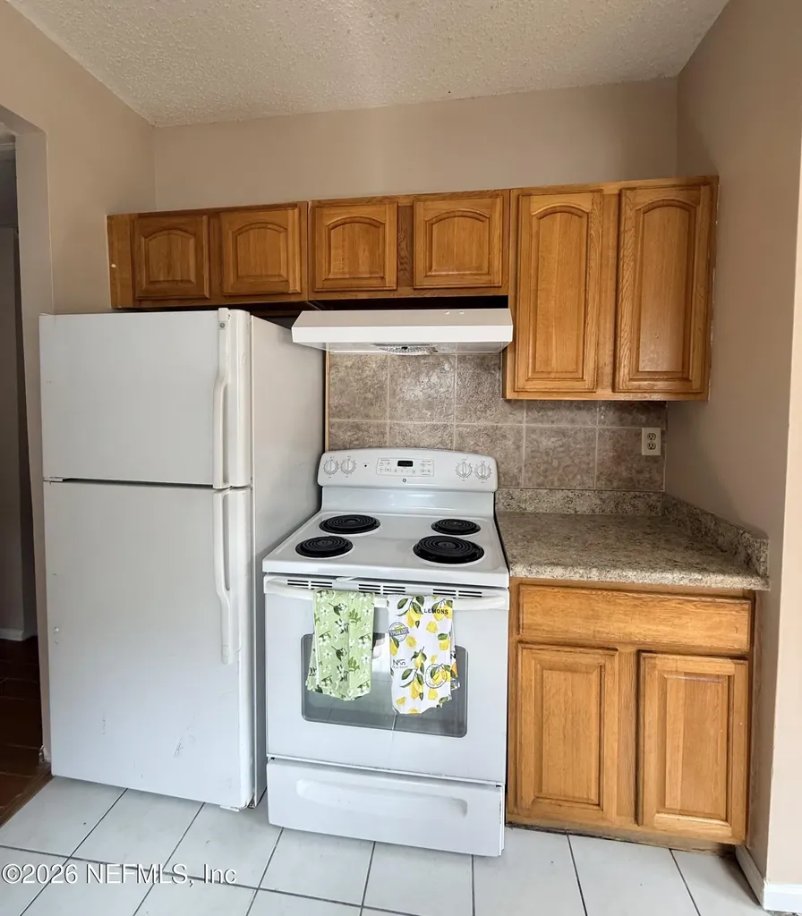 236 E 46th Street Jacksonville FL 32208