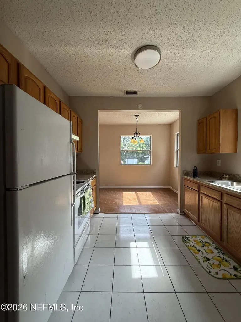 236 E 46th Street Jacksonville FL 32208