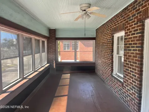 337-339 11th Street Jacksonville FL 32206