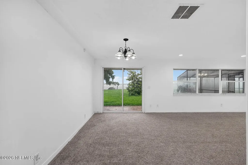 157 W Grandview Drive East Palatka FL 32131