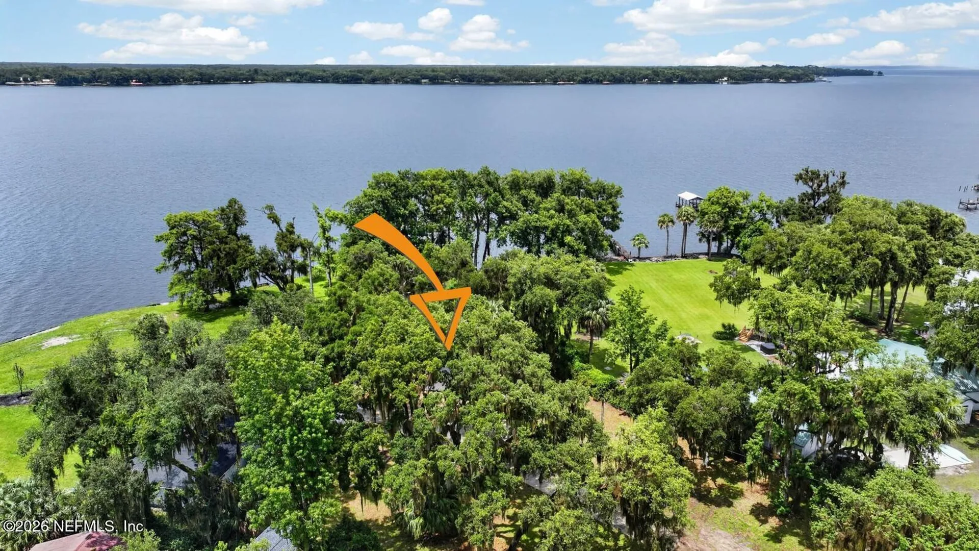 157 W Grandview Drive East Palatka FL 32131