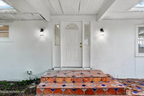 157 W Grandview Drive East Palatka FL 32131