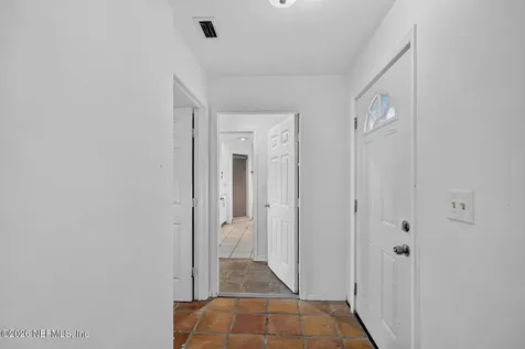 157 W Grandview Drive East Palatka FL 32131