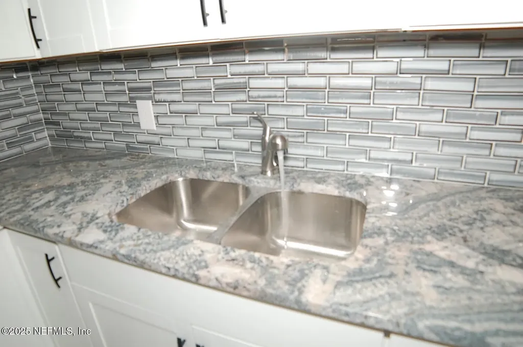 2947 W 45th Street Jacksonville FL 32209