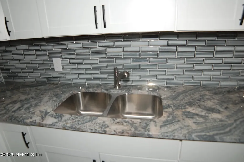 2947 W 45th Street Jacksonville FL 32209