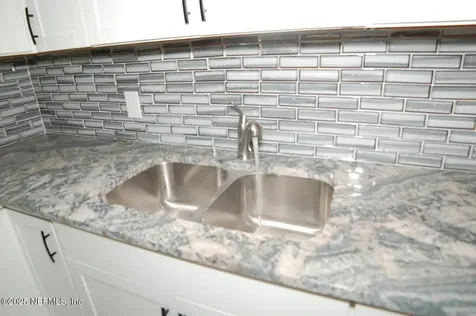 2947 W 45th Street Jacksonville FL 32209