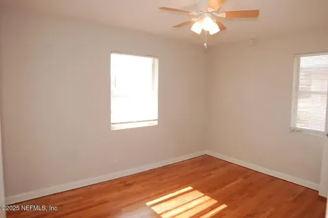 2947 W 45th Street Jacksonville FL 32209