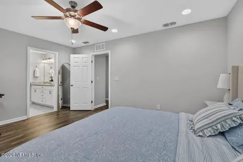 12184 Hatherden Court Jacksonville FL 32258