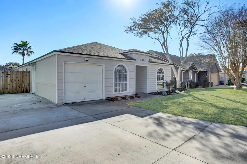 1382 Eastwind Drive N Jacksonville Beach FL 32250