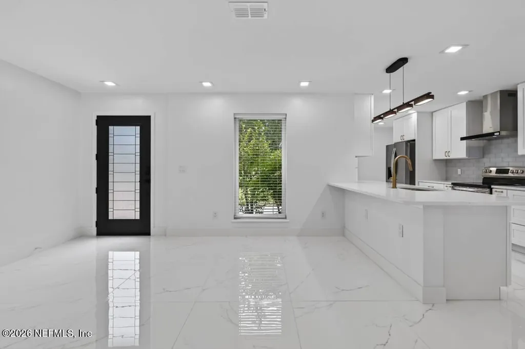 2834 Mandarin Meadows Drive N Jacksonville FL 32223