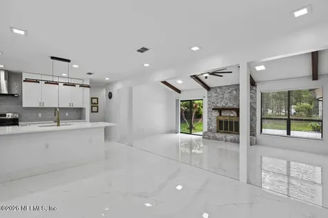 2834 Mandarin Meadows Drive N Jacksonville FL 32223