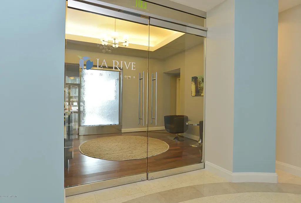 1431 Riverplace Boulevard Jacksonville FL 32207
