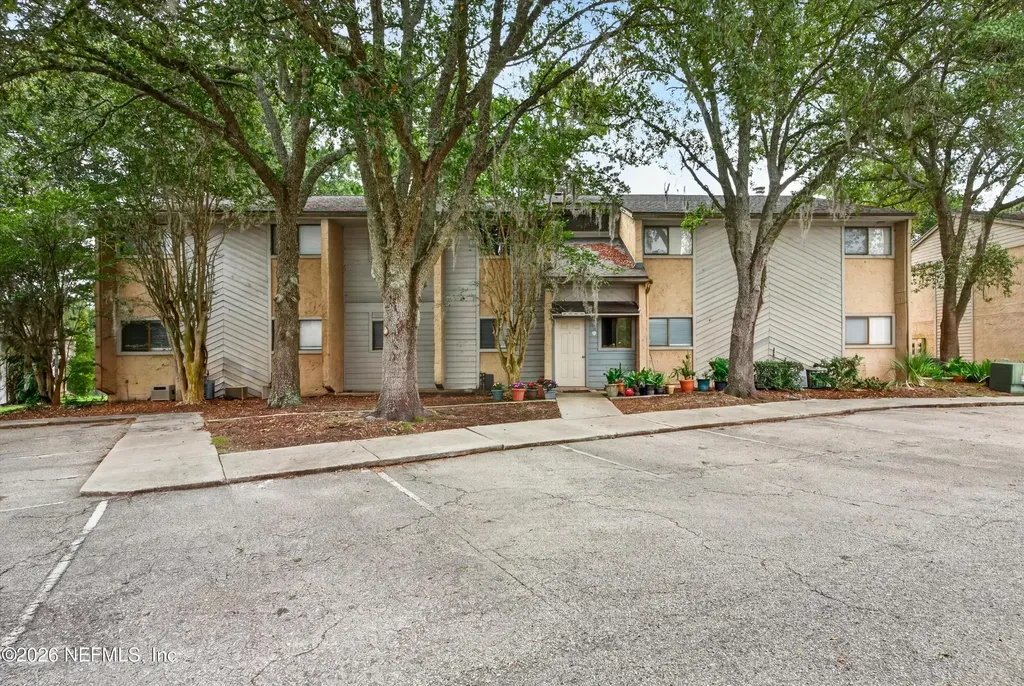 3801 Crown Point Road Jacksonville FL 32257