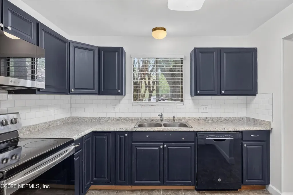 3801 Crown Point Road Jacksonville FL 32257
