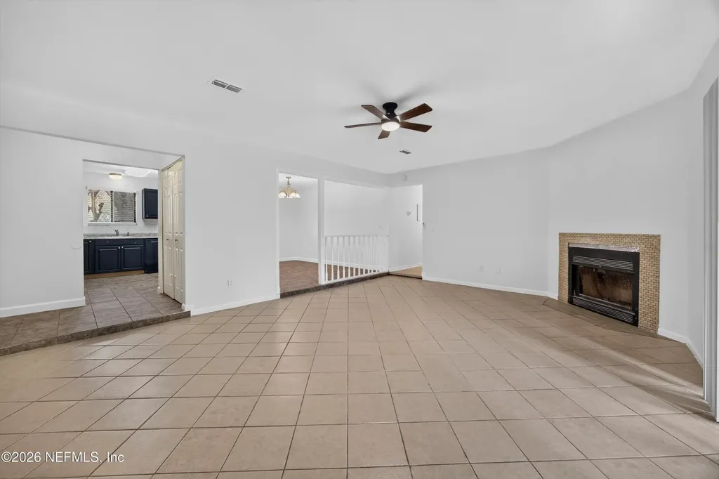 3801 Crown Point Road Jacksonville FL 32257