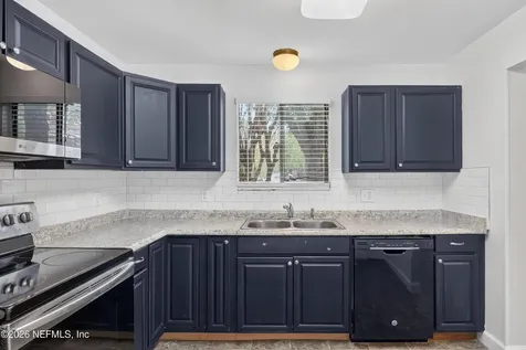 3801 Crown Point Road Jacksonville FL 32257