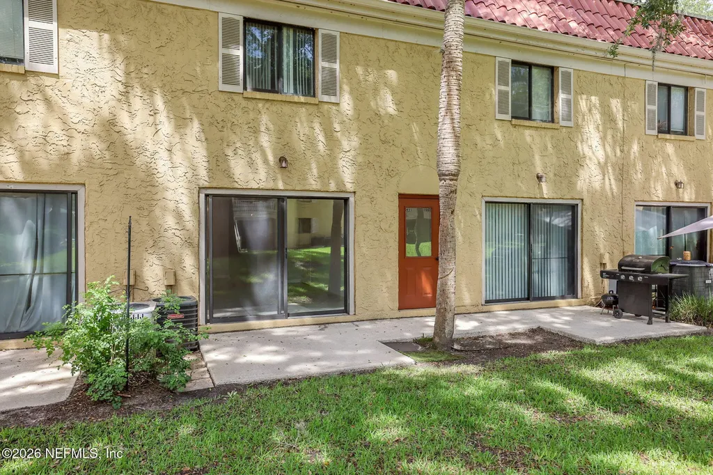 5811 Atlantic Boulevard Jacksonville FL 32207
