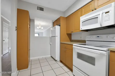 5811 Atlantic Boulevard Jacksonville FL 32207