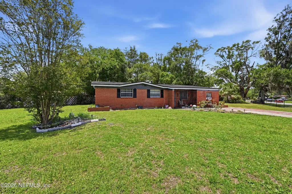 5202 Chivalry Drive Jacksonville FL 32208