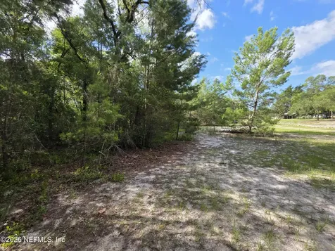100 Quail Acre Road Pomona Park FL 32181