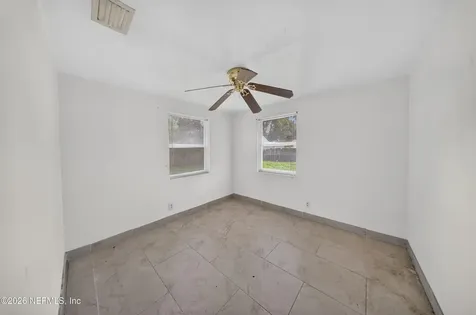 7933 Berry Avenue Jacksonville FL 32211