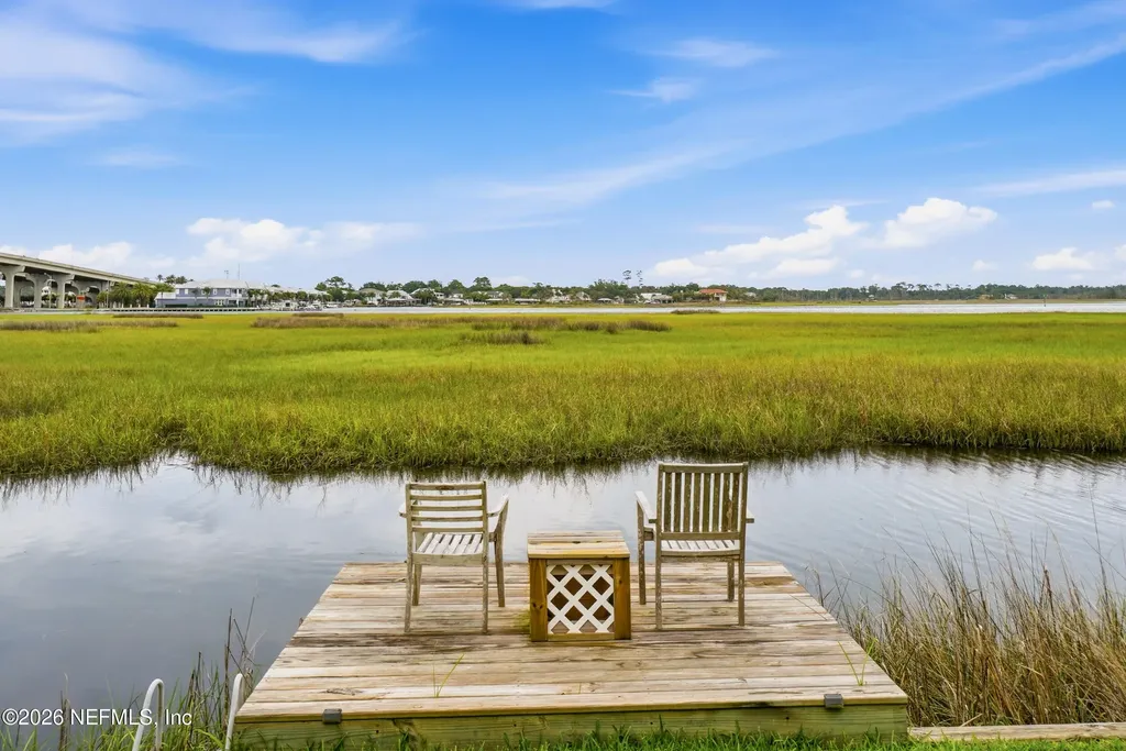 3359 Lighthouse Point Lane Jacksonville FL 32250