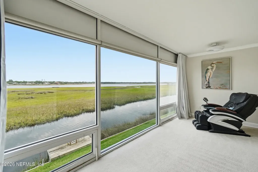 3359 Lighthouse Point Lane Jacksonville FL 32250