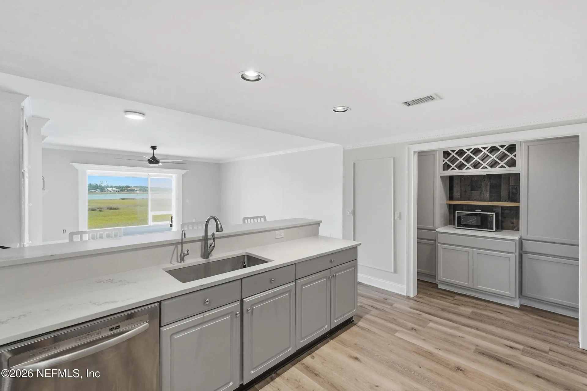 3359 Lighthouse Point Lane Jacksonville FL 32250
