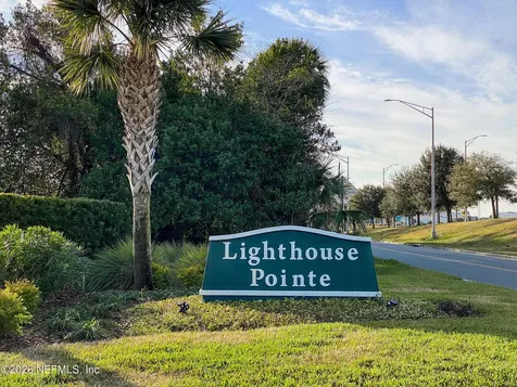 3359 Lighthouse Point Lane Jacksonville FL 32250