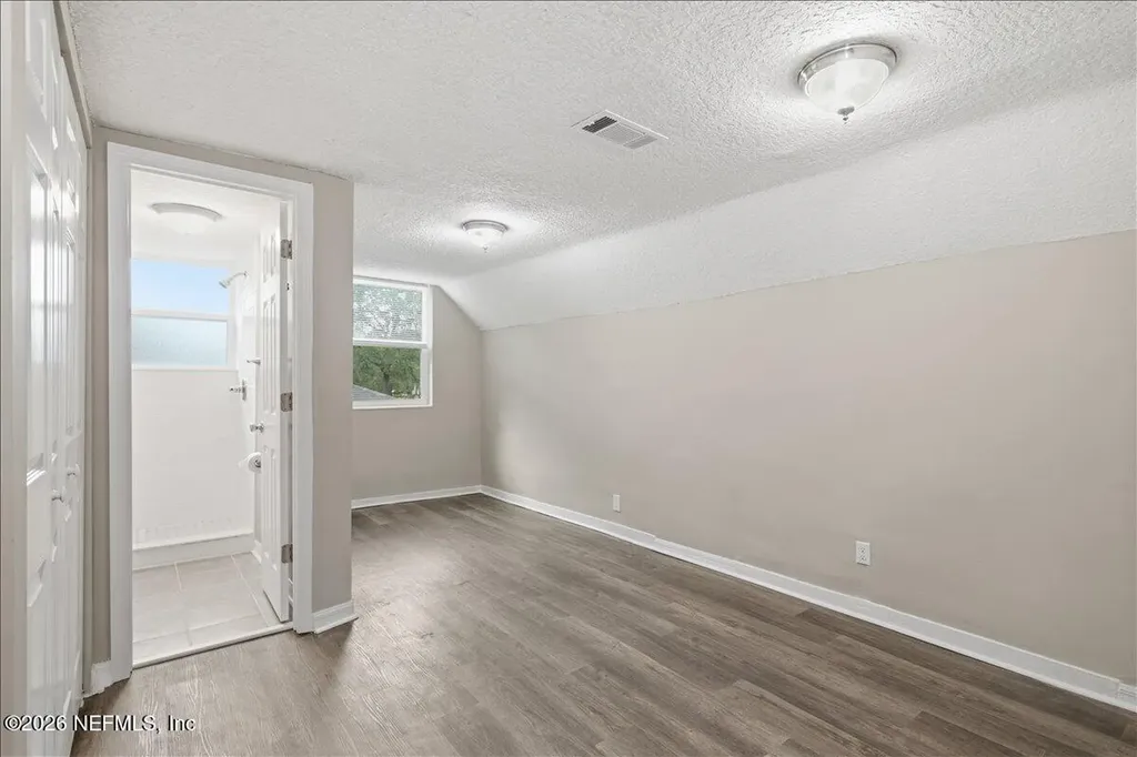 4135 Hudnall Road Jacksonville FL 32207