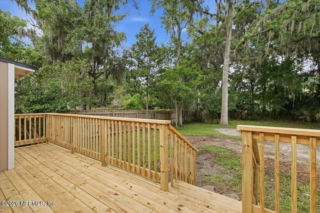 4135 Hudnall Road Jacksonville FL 32207