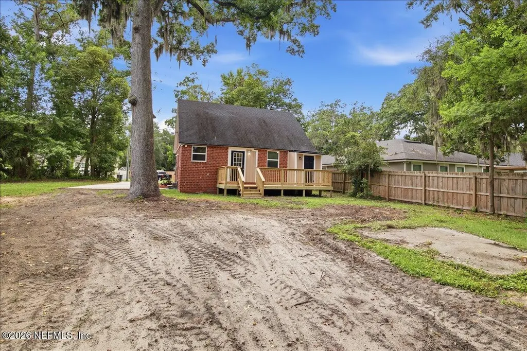 4135 Hudnall Road Jacksonville FL 32207