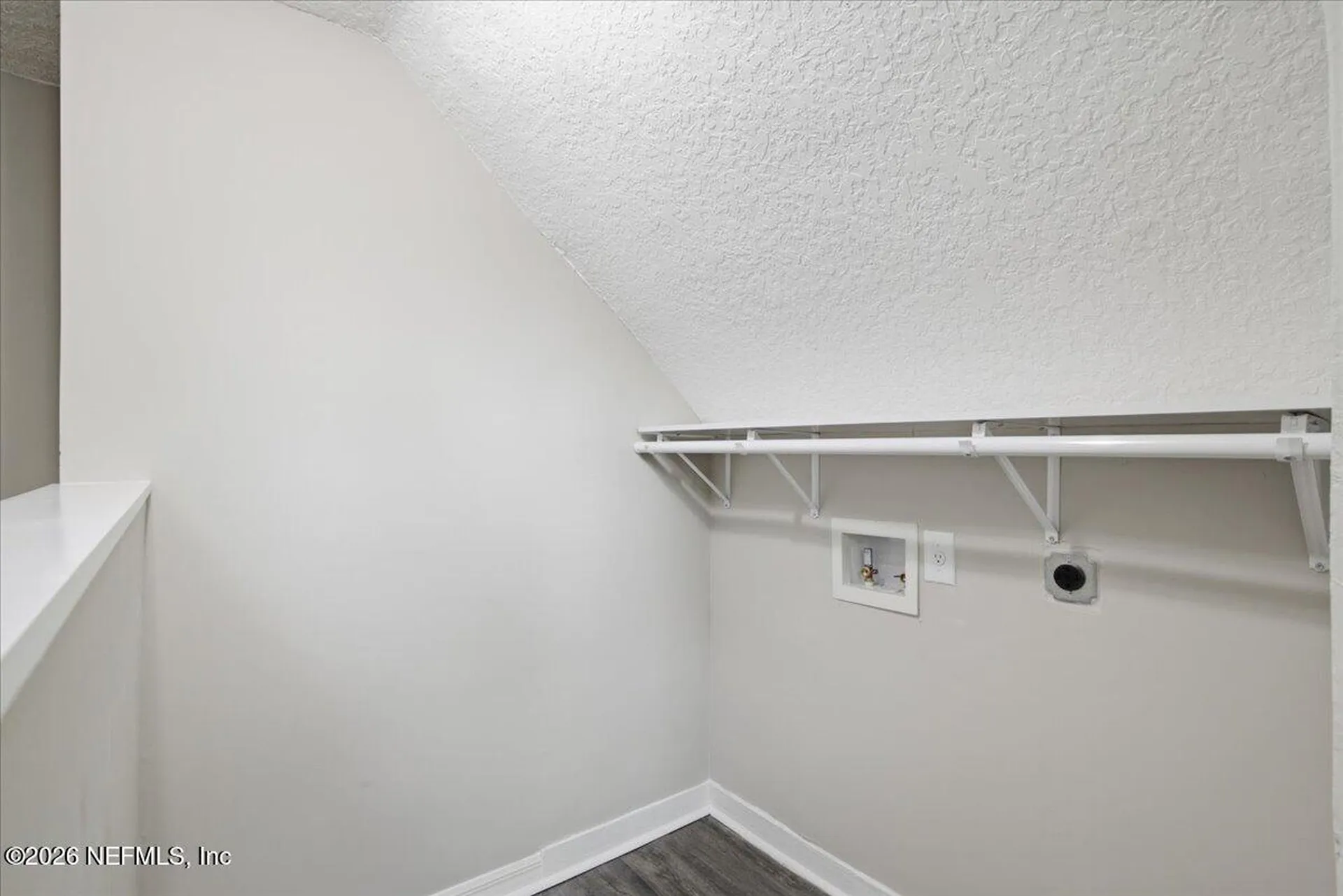 4135 Hudnall Road Jacksonville FL 32207