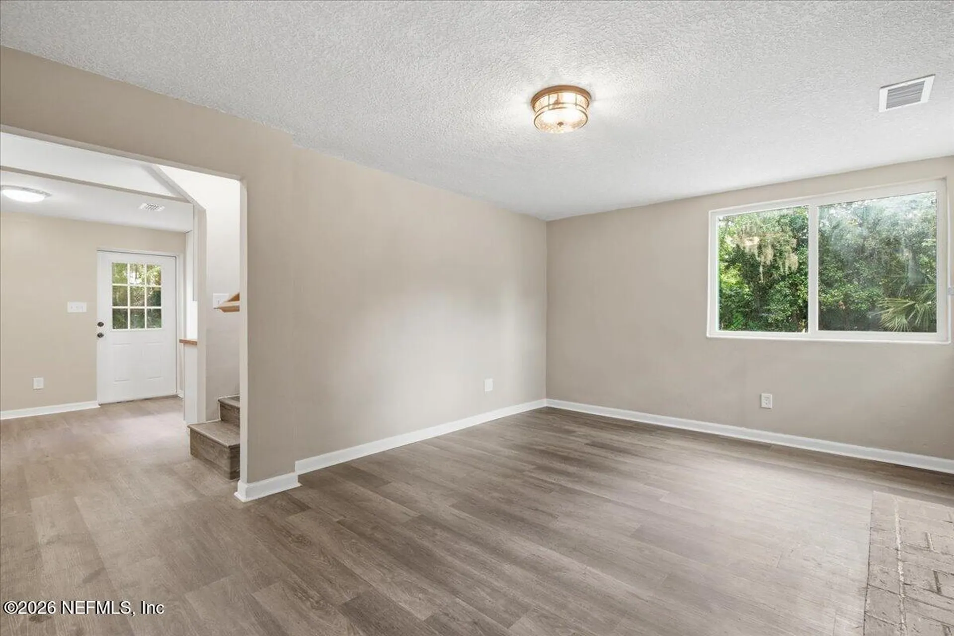 4135 Hudnall Road Jacksonville FL 32207