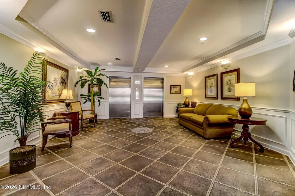 4480 Deerwood Lake Parkway Jacksonville FL 32216