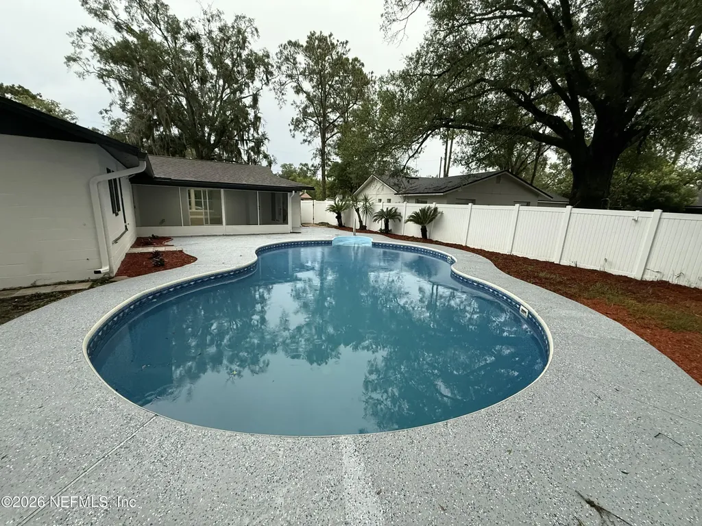 7474 Deepwood Drive N Jacksonville FL 32244