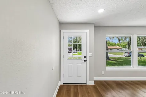 7474 Deepwood Drive N Jacksonville FL 32244