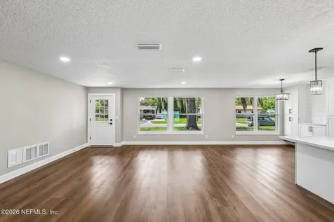 7474 Deepwood Drive N Jacksonville FL 32244