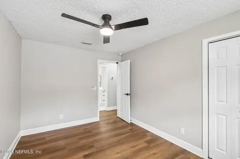 7474 Deepwood Drive N Jacksonville FL 32244