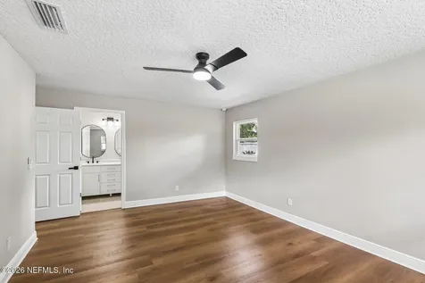 7474 Deepwood Drive N Jacksonville FL 32244