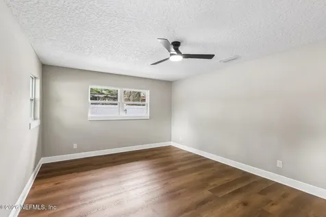 7474 Deepwood Drive N Jacksonville FL 32244