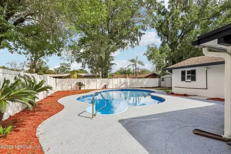 7474 Deepwood Drive N Jacksonville FL 32244