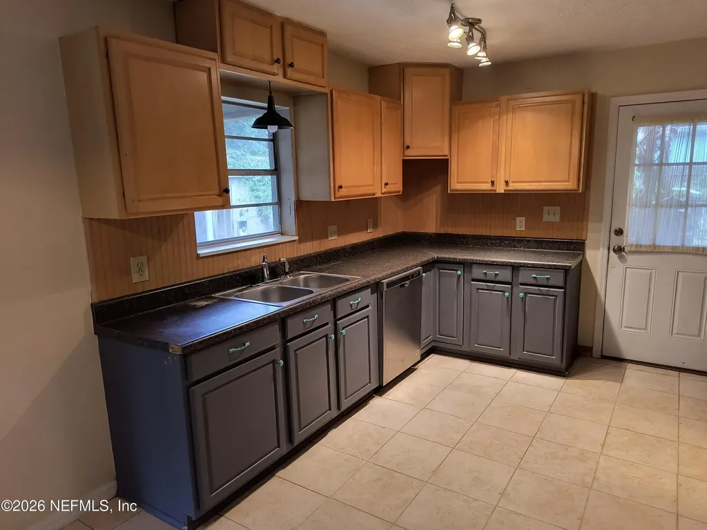 1183 Violet Street Atlantic Beach FL 32233