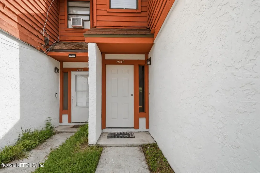 7653 Jana Lane S Jacksonville FL 32210